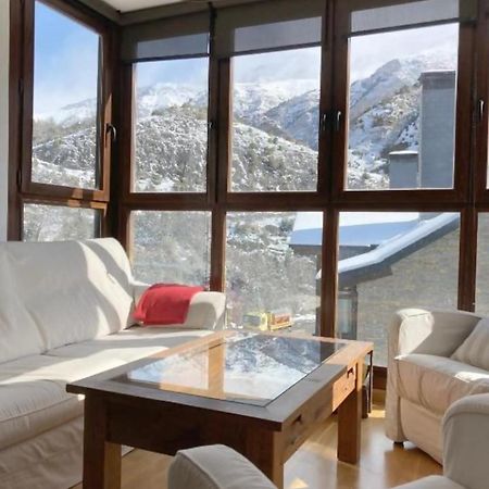Apartamento Tarmanones Ескариля Екстериор снимка